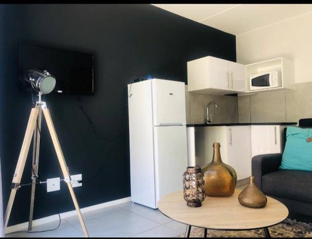 2 BEDROOM PROPERTY TO RENT IN BRAMLEY